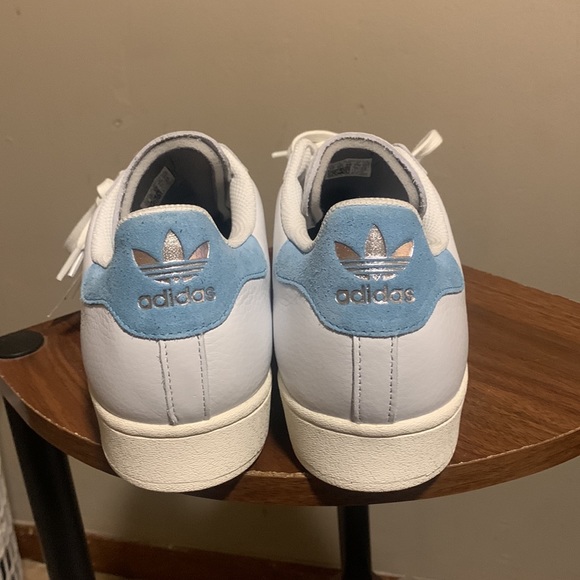 Adidas shell toe sneakers - Picture 3 of 6